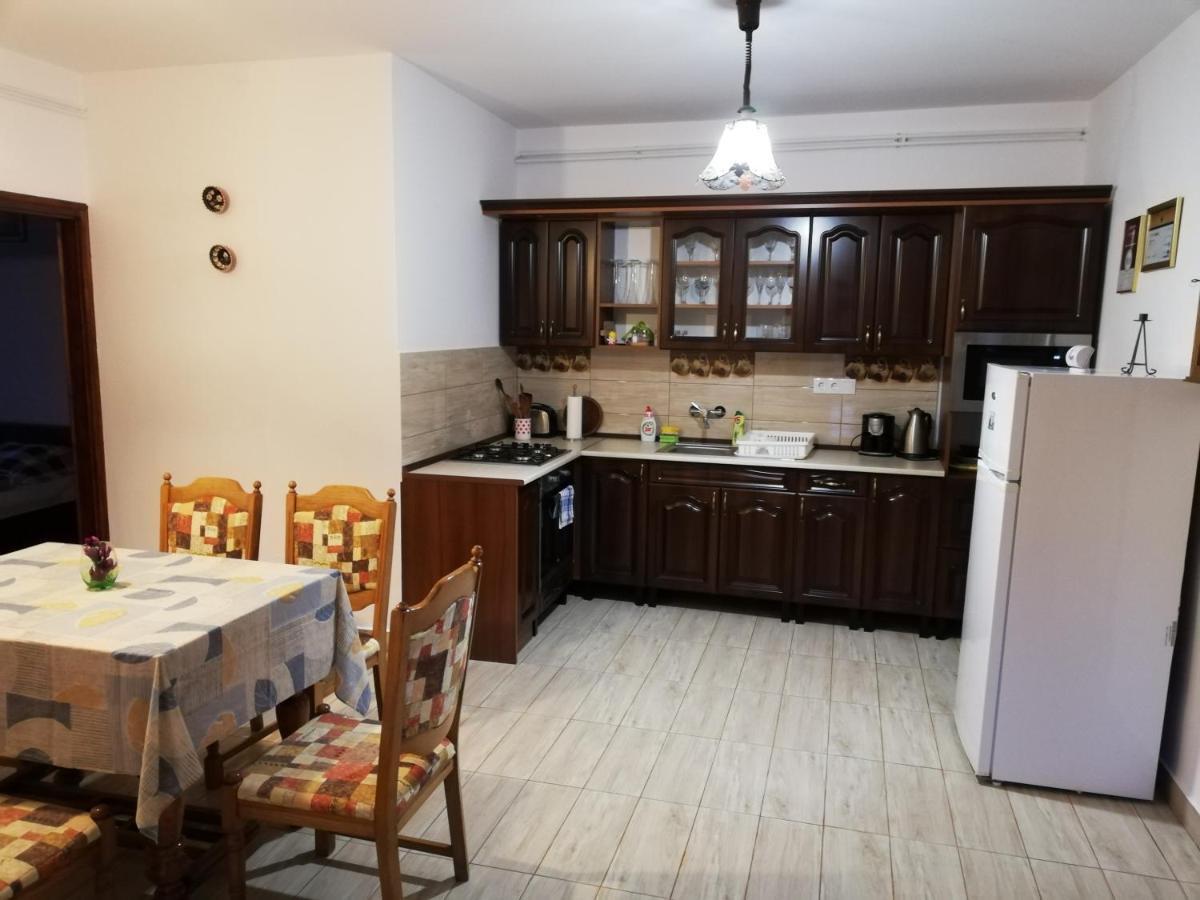 Hotel Kemences Vendeghaz Mikohaza Exteriér fotografie