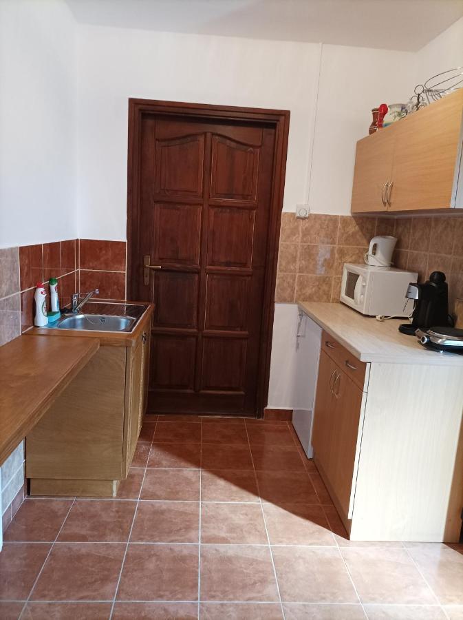 Hotel Kemences Vendeghaz Mikohaza Exteriér fotografie