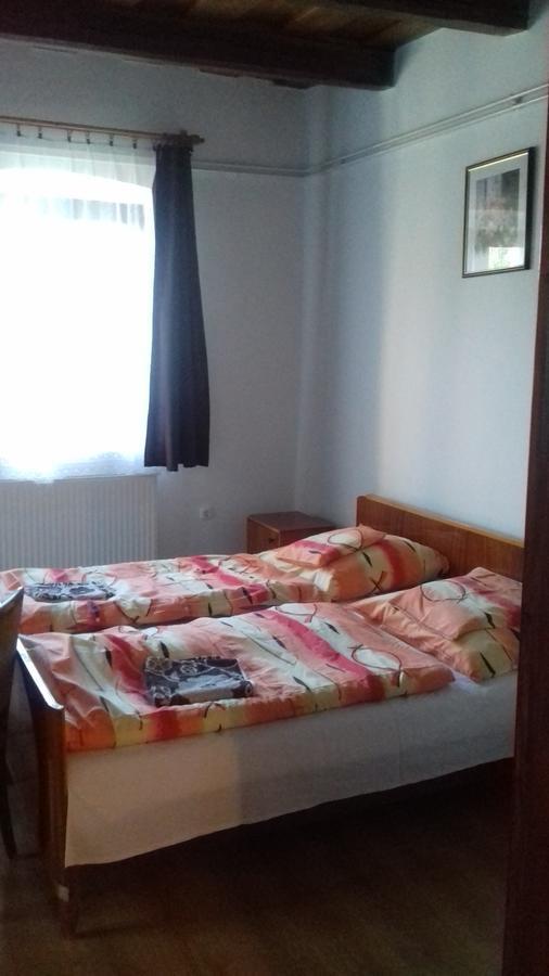 Hotel Kemences Vendeghaz Mikohaza Exteriér fotografie